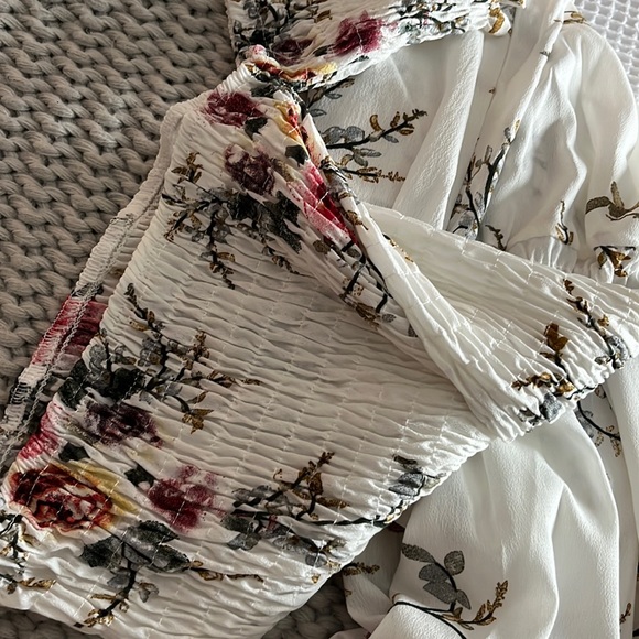 White Boho Printed Floral Maxi Dress - Picture 5 of 6